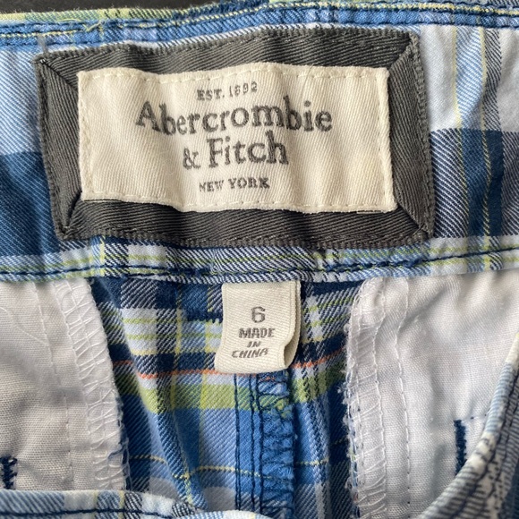 Abercrombie & Fitch Plaid Shorts - Picture 4 of 4
